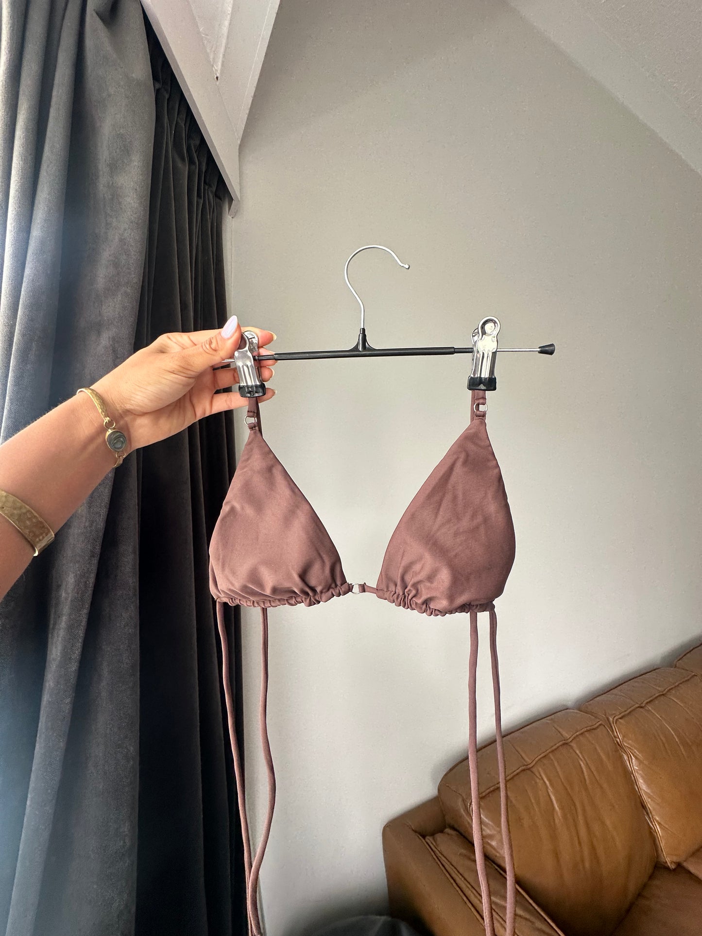SAFADA BIKINI TOP - BROWN MATE
