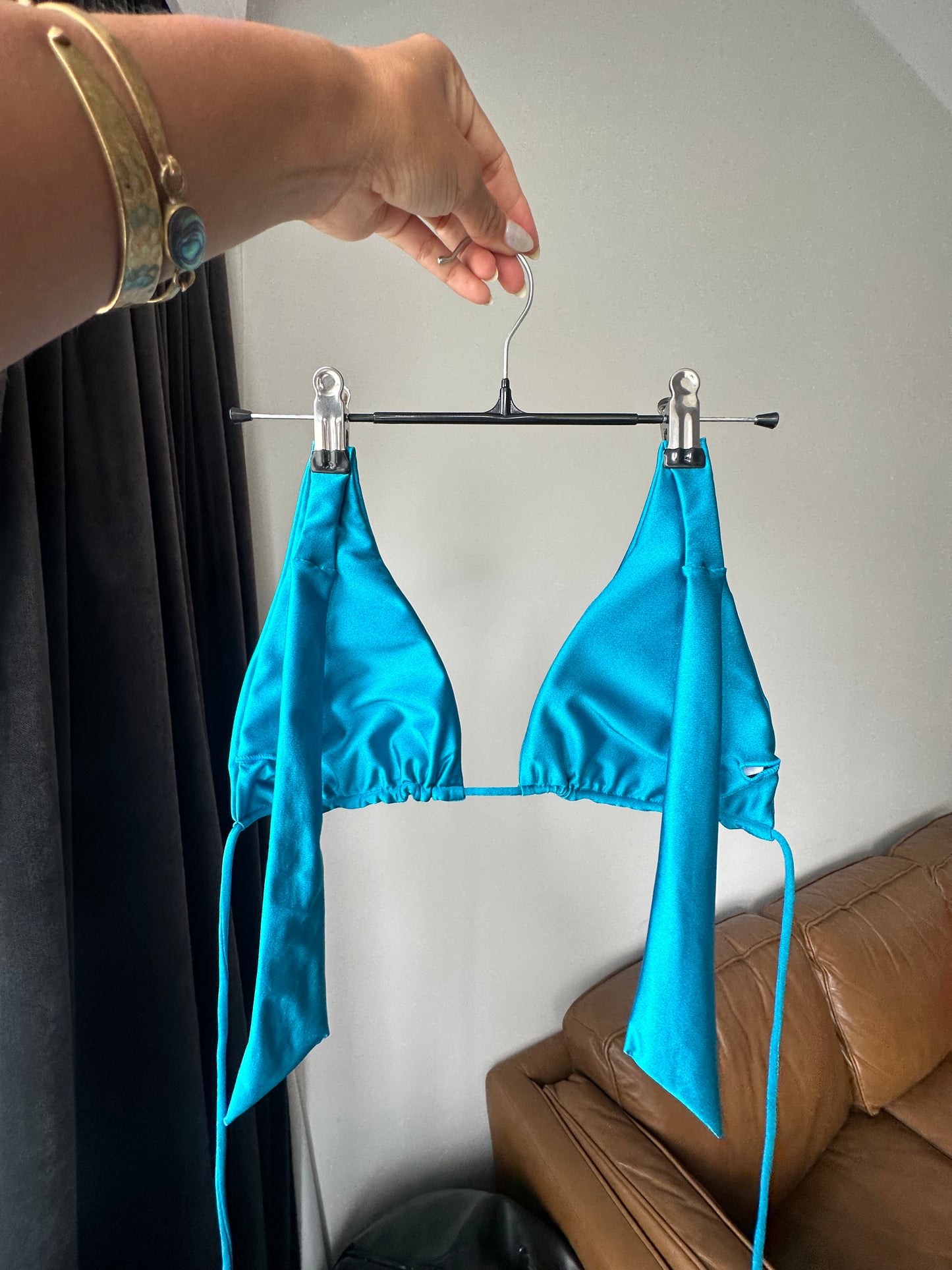 GLORIA HALTER BIKINI TOP - GREEN JADE